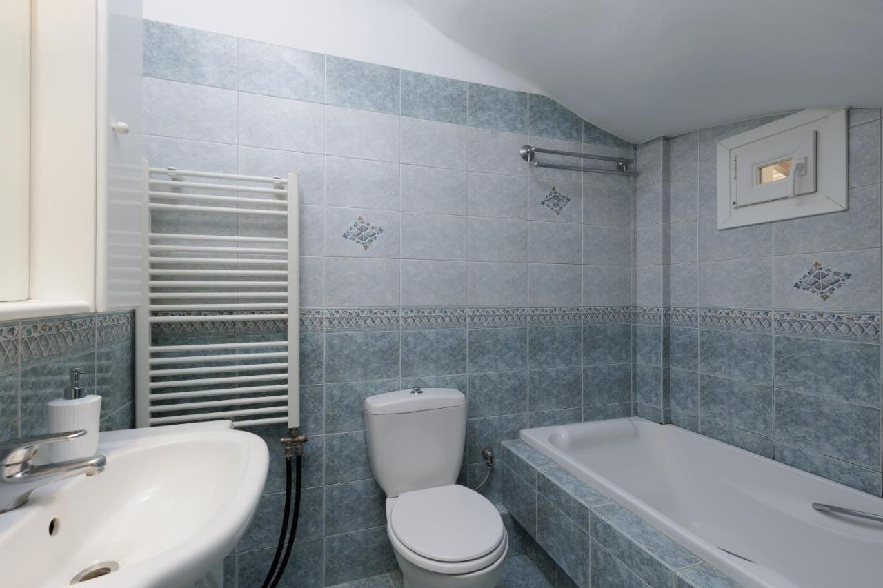 Country Villa Verde - 2Floor Family Home Kouramaditika ภายนอก รูปภาพ