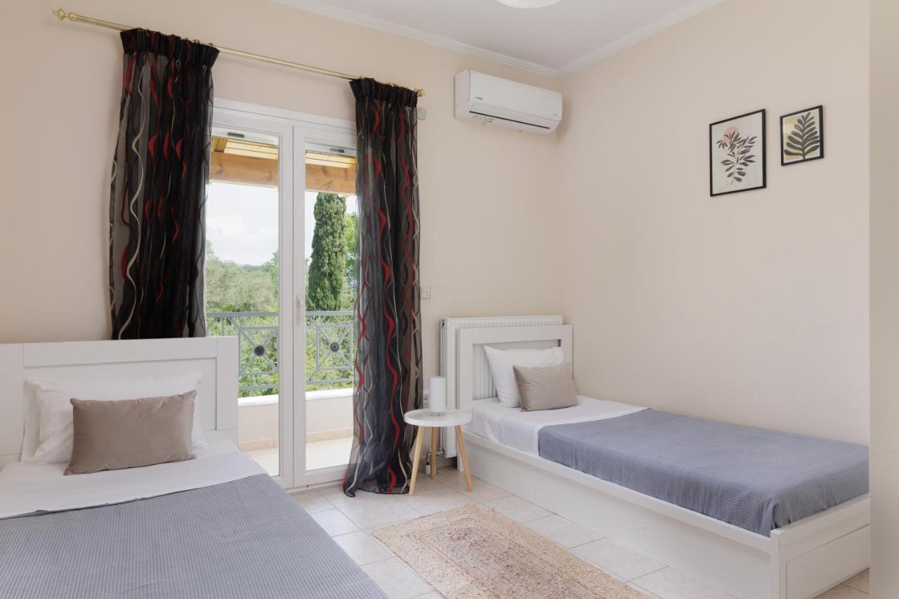 Country Villa Verde - 2Floor Family Home Kouramaditika ภายนอก รูปภาพ