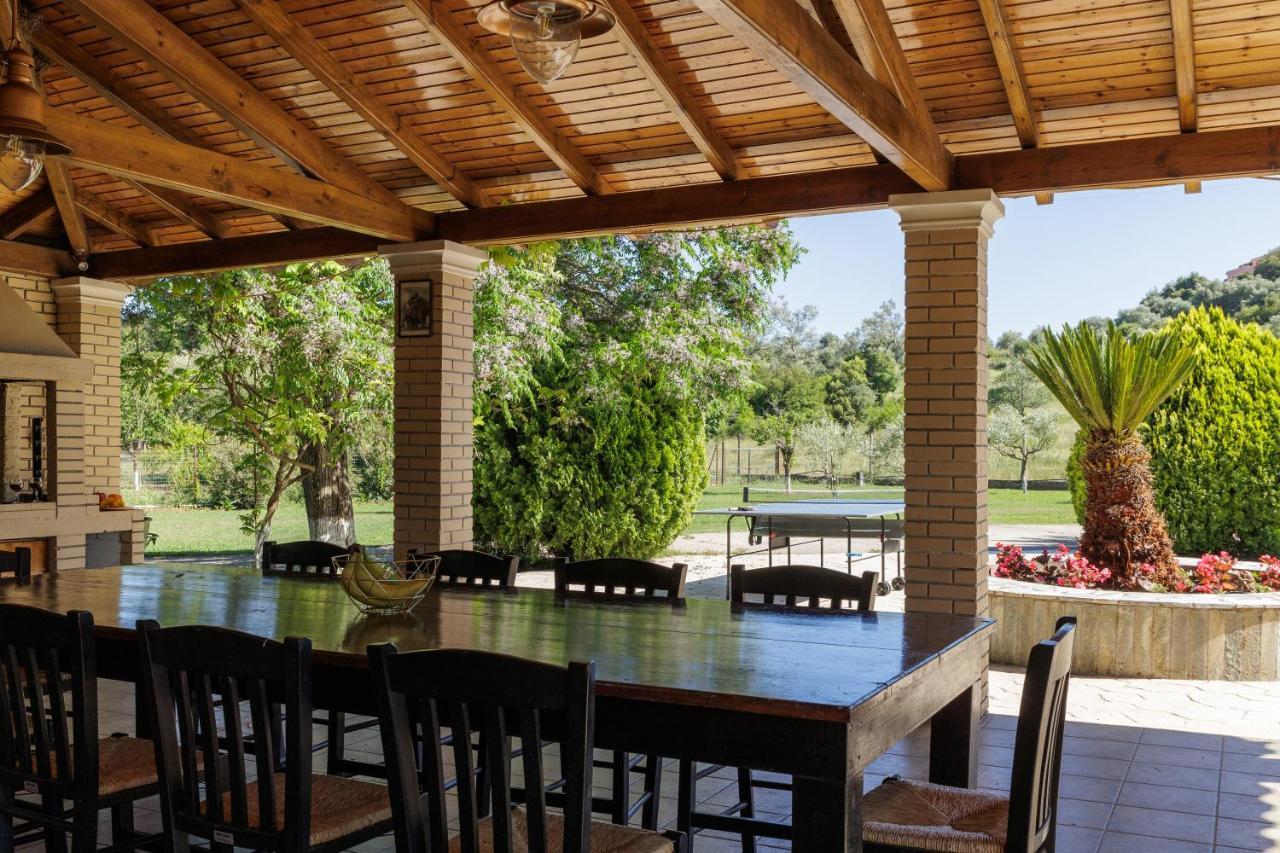 Country Villa Verde - 2Floor Family Home Kouramaditika ภายนอก รูปภาพ